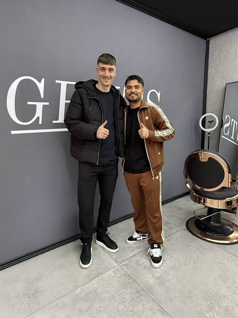 Cedric Zesiger - FC Augsburg - Gents of Augsburg