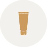 Pflegeprodukt (Bartöl, Pomade, Aftershave) für gepflegtes Finish im Barbershop